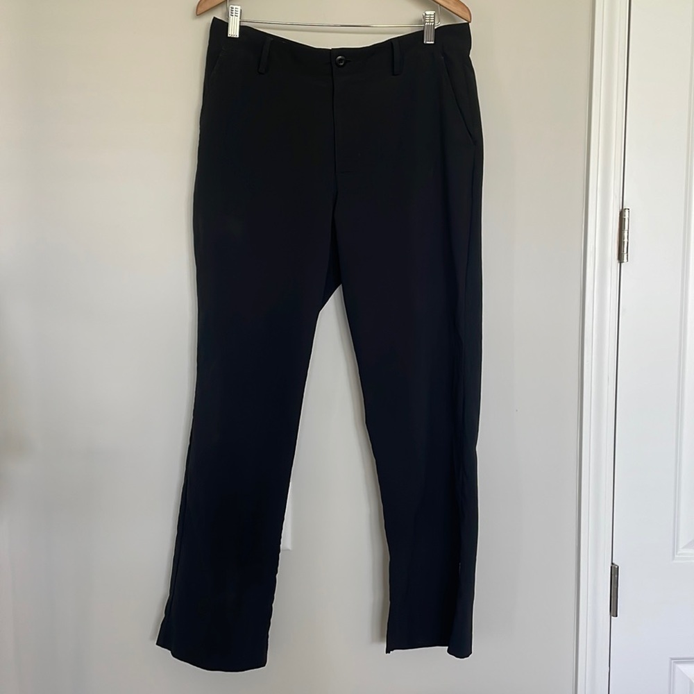 Under Armour Black Pants Sz 32/30